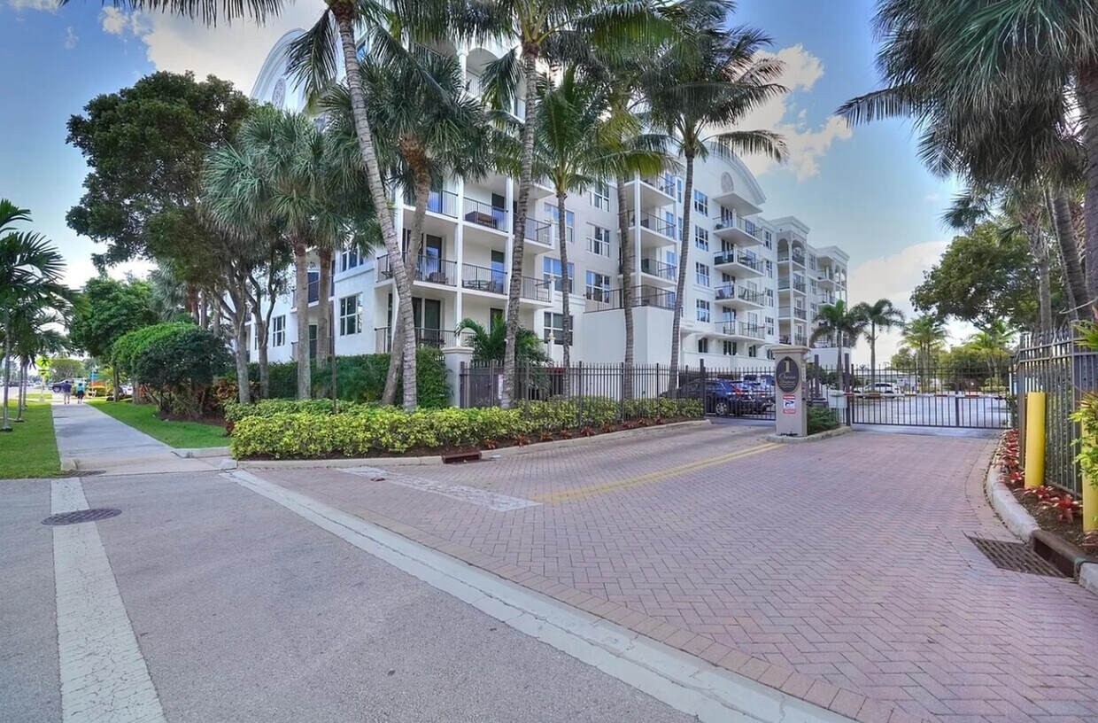 191 SE 20th Ave Unit 514, Deerfield Beach, FL 33441 Condo for Rent in
