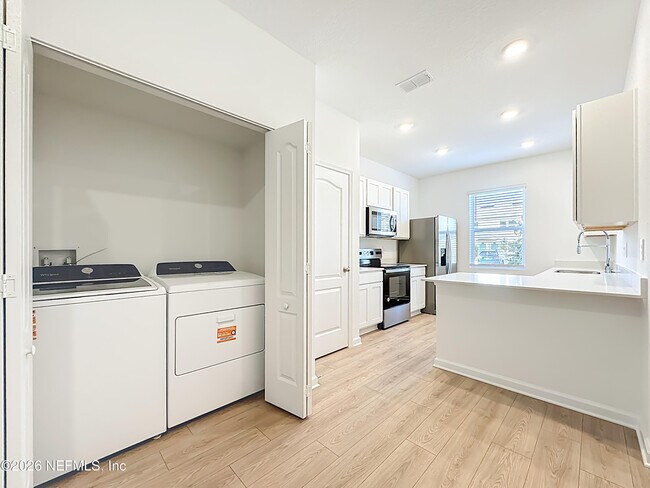 Foto del edificio - 177 Palmetto Rdg Rd