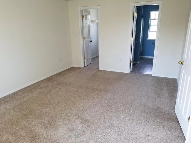 Foto del edificio - 5386 Burbank St N