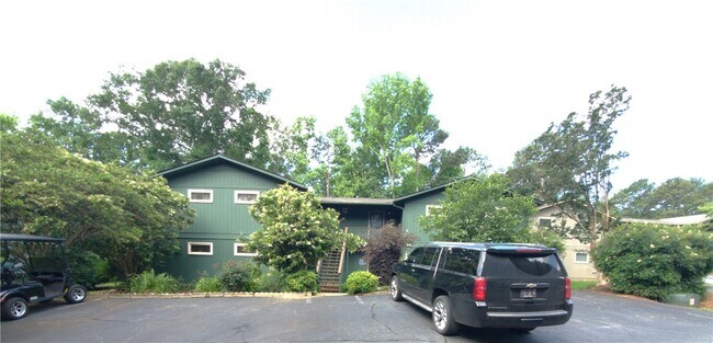 Building Photo - 18A Hartwell Villas