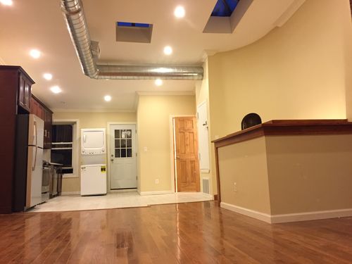 Building Photo - 63 Division Ave