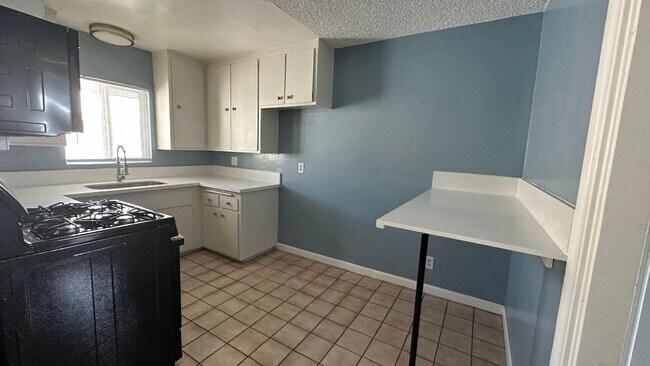 Kitchen - 3722 Van Buren Blvd