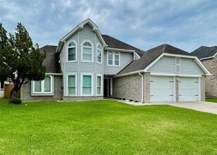 Building Photo - 709 Regency Ct