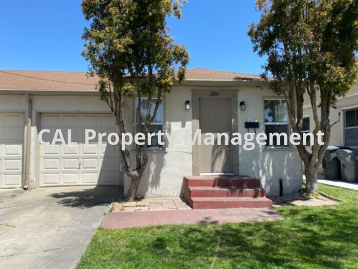 Primary Photo - 2-Bedroom and 1-Bathroom duplex in South S...