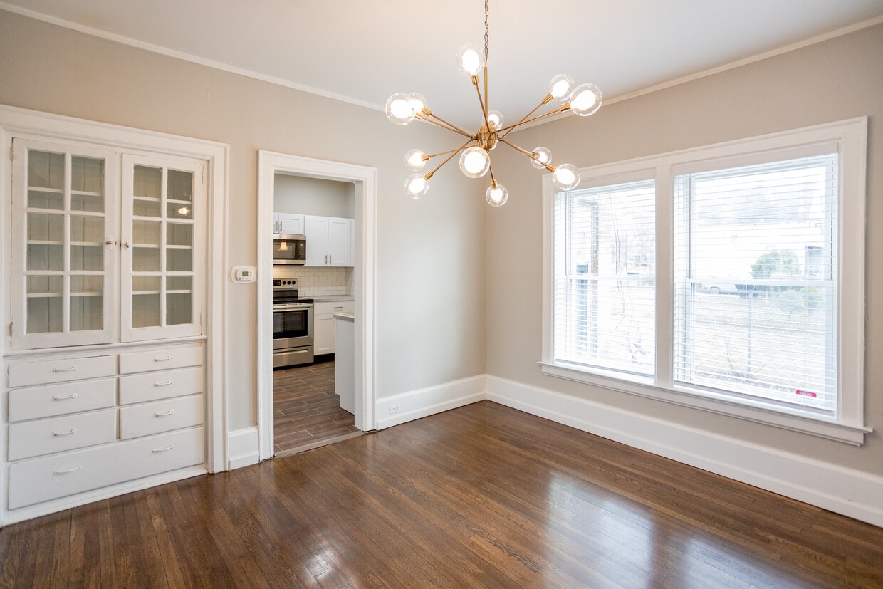 8142 E Vernor Hwy, Detroit, MI 48214 Townhome Rentals in Detroit MI