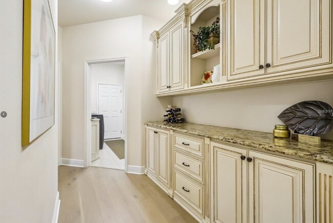 Building Photo - 3274 Oakmont Terrace