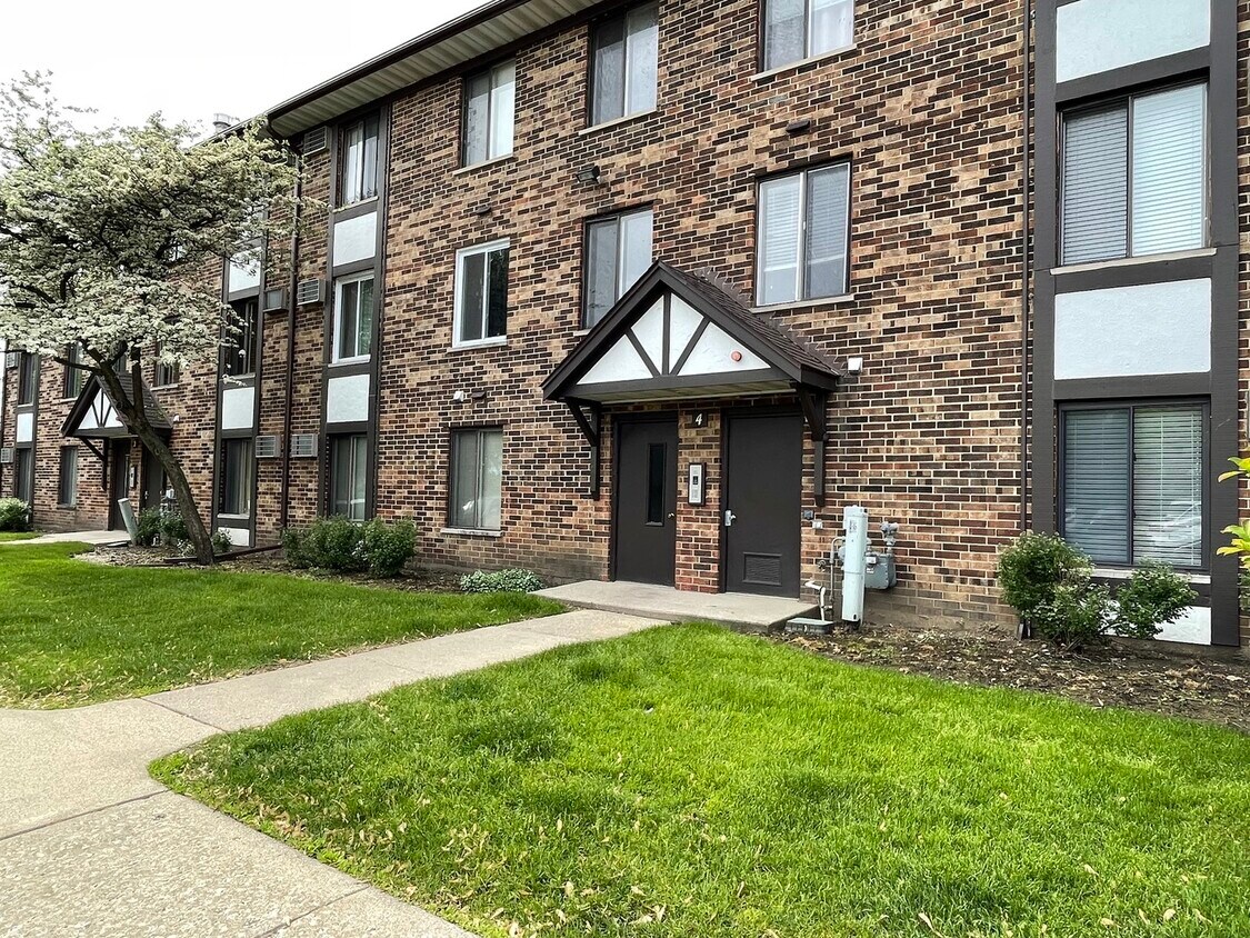 4 Timber Ln Unit 3, Vernon Hills, IL 60061 Condo for Rent in Vernon