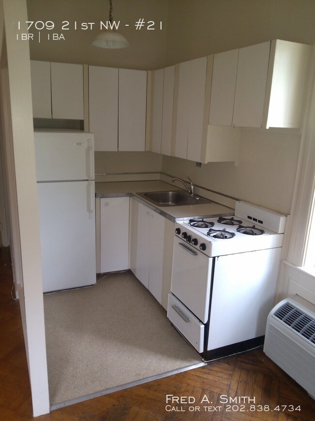 Dupont Circle One Apartment Available Now! Apartment for Rent in