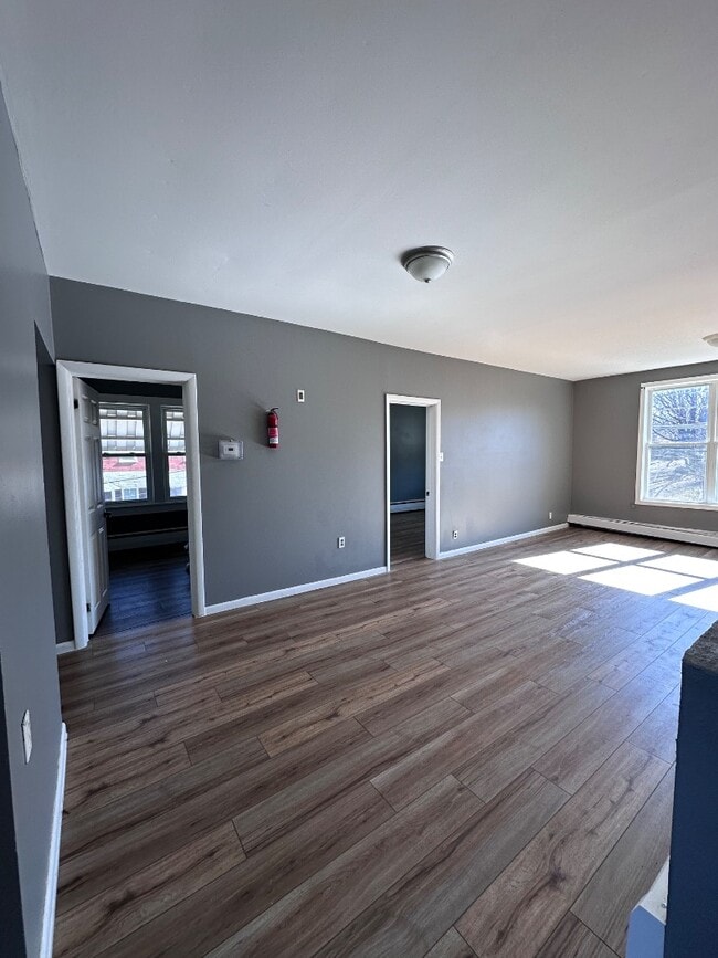 Building Photo - 312 Blackman St