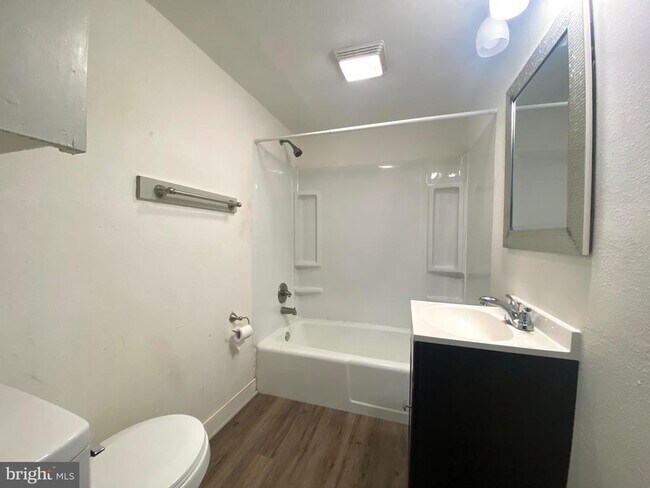 Foto del edificio - 1601 N Seminole Trail