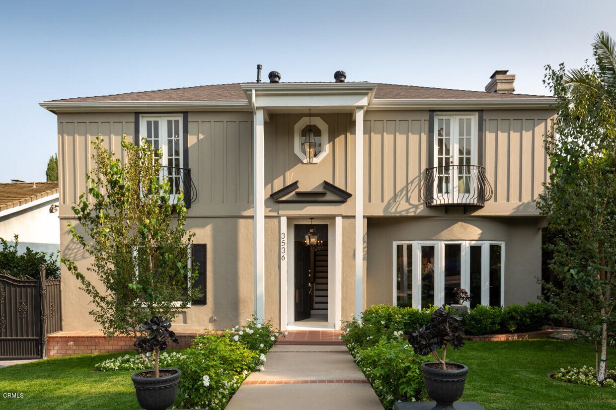 Foto principal - 3536 Griffith Park Blvd