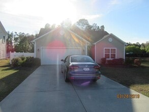 Building Photo - 104 Belclare Way