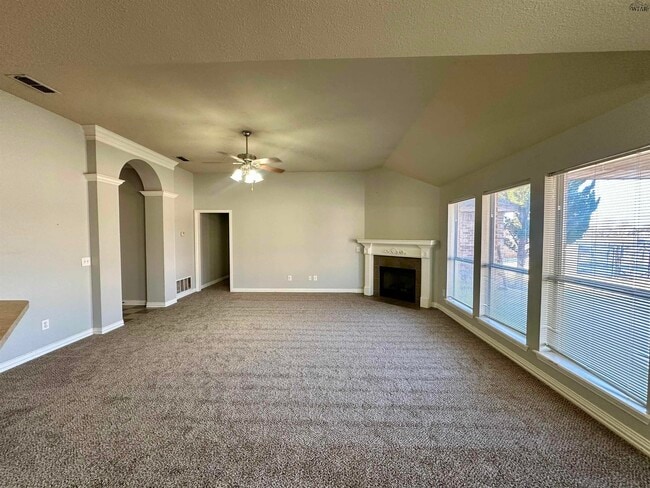 Building Photo - 5214 Sunnybrook Ln