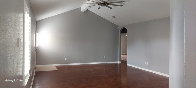 Building Photo - 16239 Silver Wing Ln