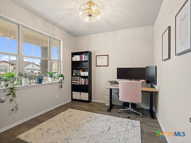 Foto del edificio - 134 Goldfinch Dr