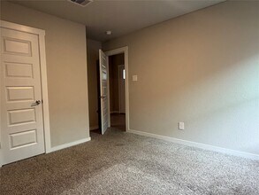 Building Photo - 29422 Pikes Peak Dr