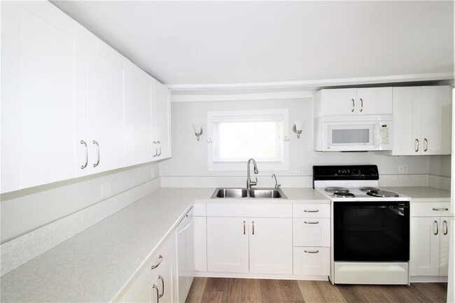 Foto del edificio - 1745 Oak St