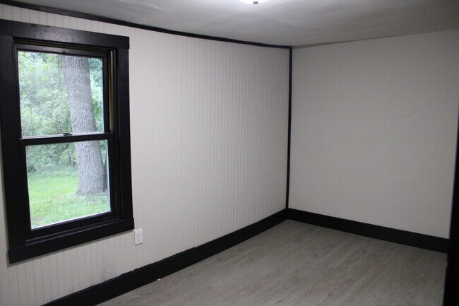 Foto del edificio - 313 S 6th St