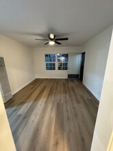 Building Photo - 7112 Hood Ave