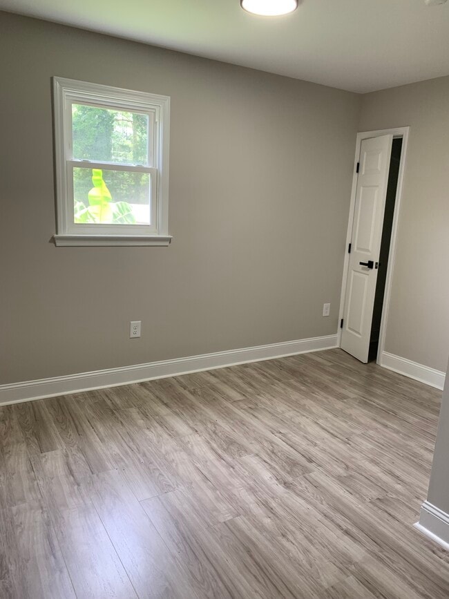 Building Photo - 2824 Wyncote Dr