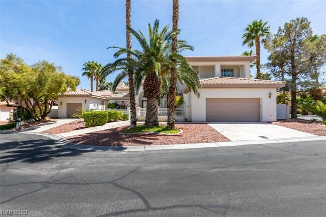 Foto del edificio - 8033 Secret Harbor Ct