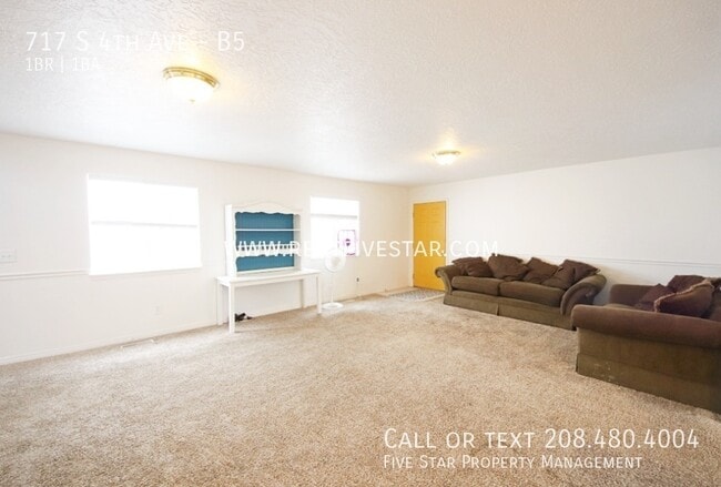 Foto del edificio - 717 S 4th Ave