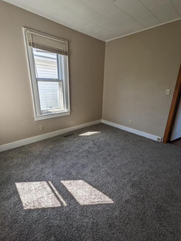 Building Photo - 1112 S Waugh St