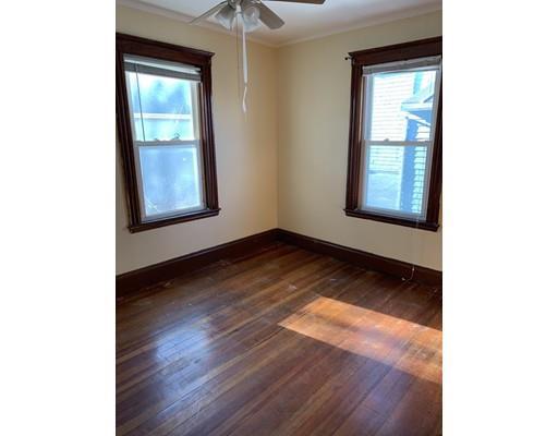 Foto del edificio - 572 Chestnut St