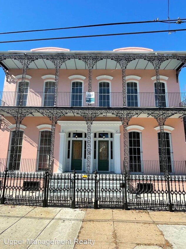 Primary Photo - 2 br, 1 bath Apartment - 2103- 05 Baronne ...