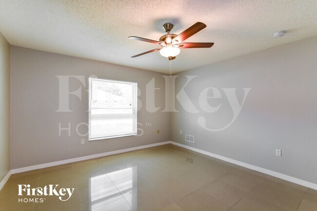 Foto del edificio - 307 Michigan Ln