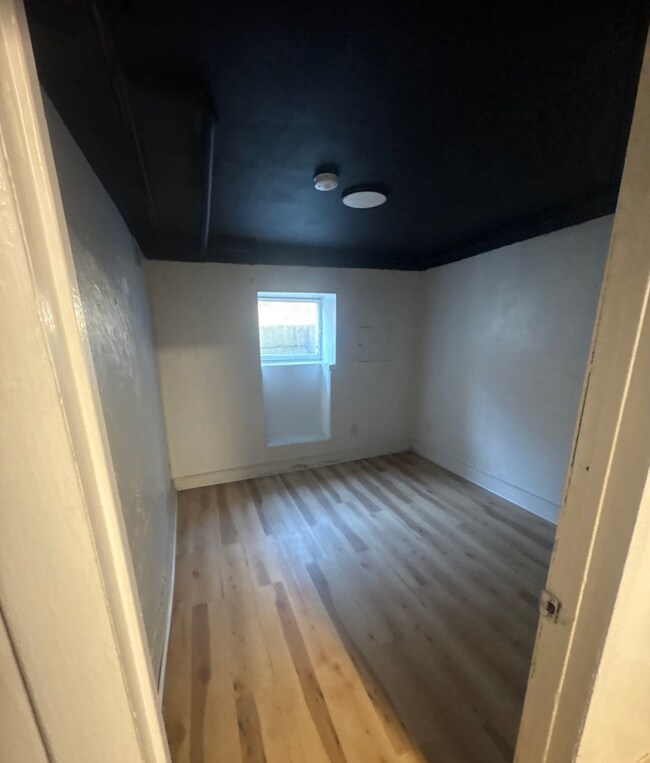 Foto del edificio - 1749 Stewart Blvd