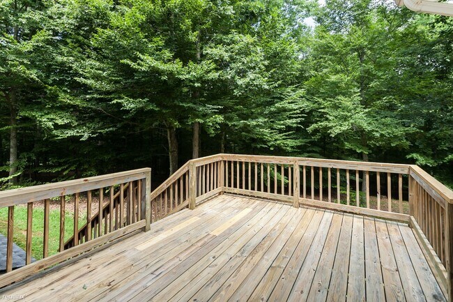 Building Photo - 4 br, 3.5 bath House - 2415 Walnut Ridge Lane