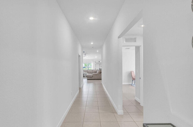 Foto del edificio - 6339 Windwood Wy