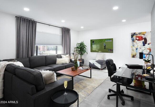 Foto del edificio - 3619 N 87th St