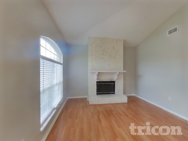 Foto del edificio - 29728 Morwen Pl