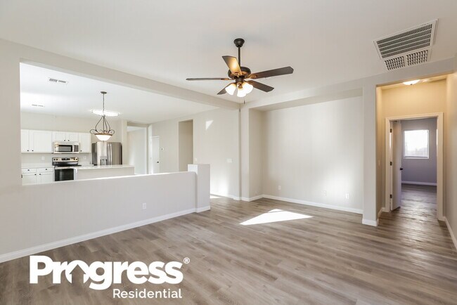 Building Photo - 45386 Gavilan Dr