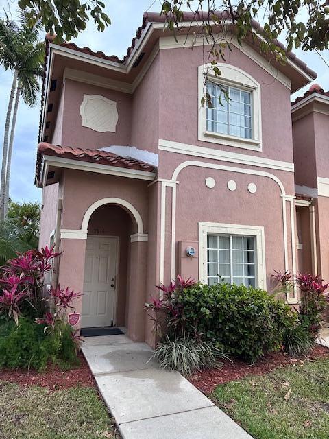 Foto principal - 7914 Catalina Cir