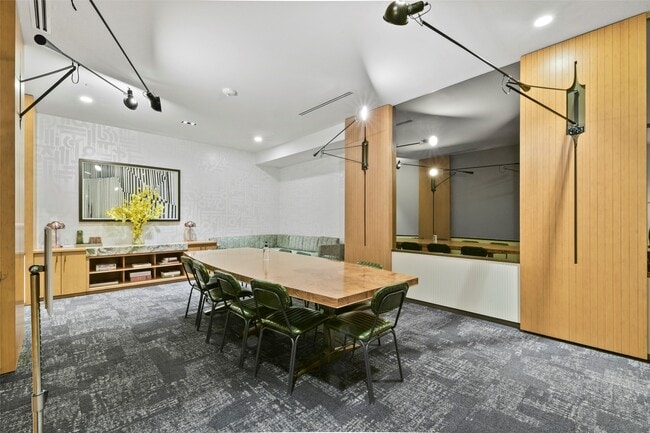 Building Photo - 4521 San Felipe St