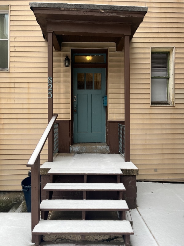 Building Photo - 823 Market St