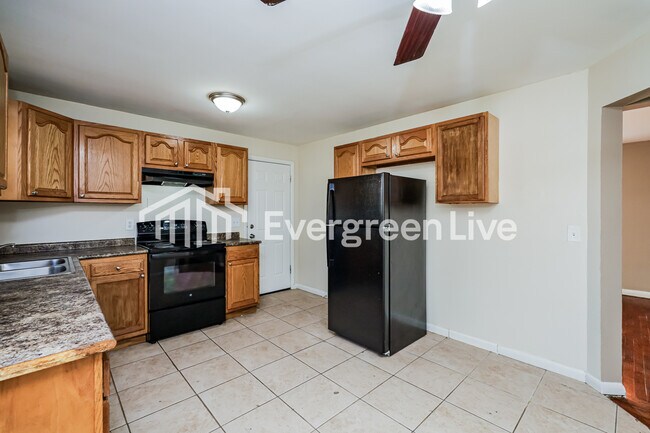 Foto del edificio - 3454 Robinet Dr