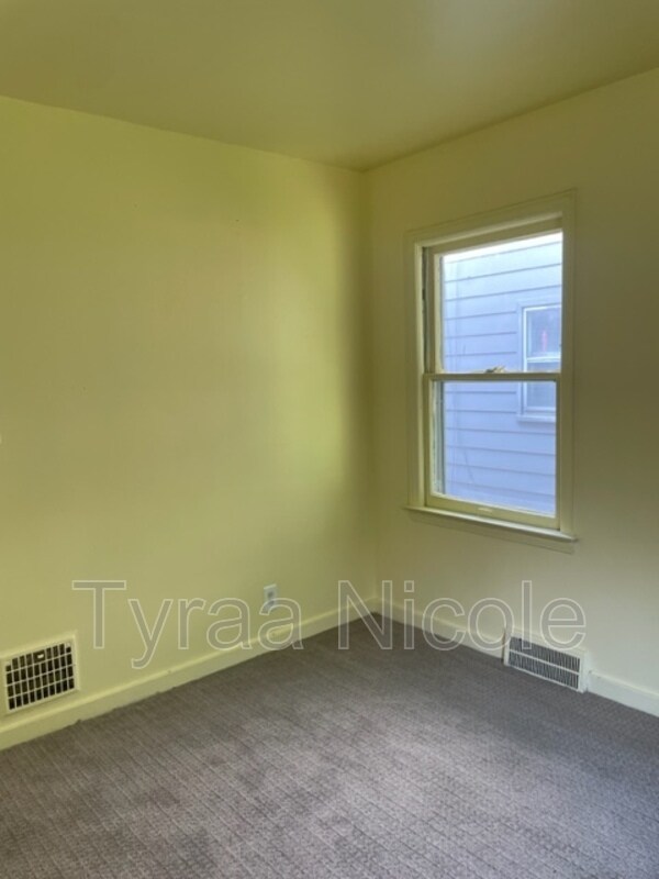 Foto del edificio - 15252 Rossini Dr