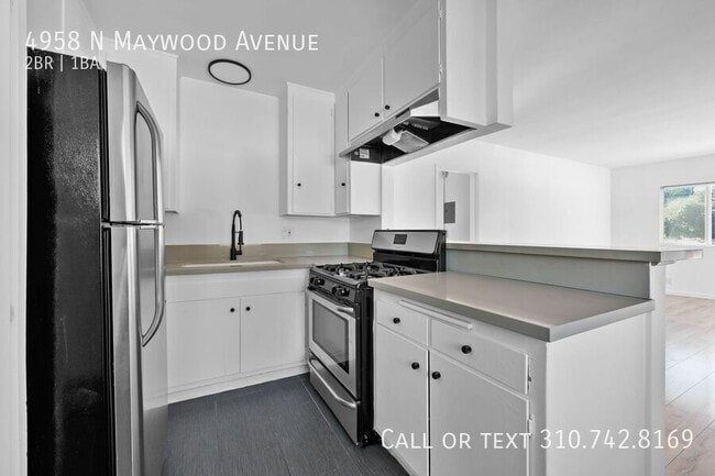 Photo - 4958 N Maywood Ave Apartment