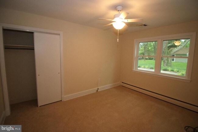 Foto del edificio - 26339 Tunis Mills Rd