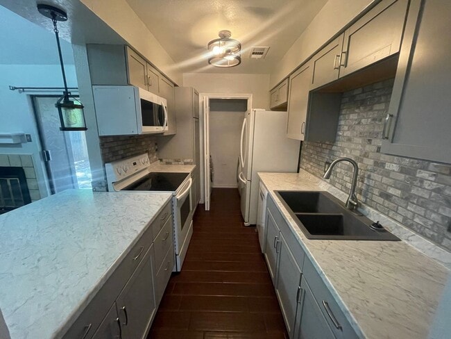 Foto del edificio - Two Bedroom Near Dyess AFB