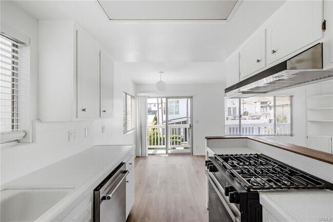 Foto del edificio - 464 28th St