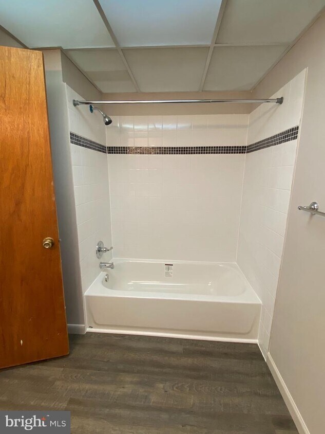 Foto principal - 714 Cobble Creek Curv
