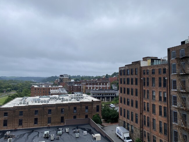 view of downtown from apartment - 901 Jefferson St