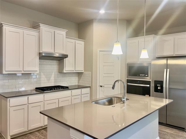 Foto del edificio - 2708 McCormick St