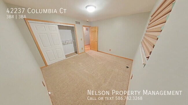 Building Photo - 42237 Columbia Ct