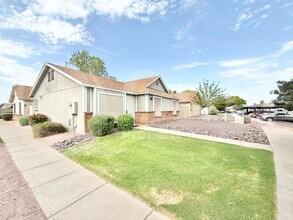 Building Photo - 1055 N Recker Rd